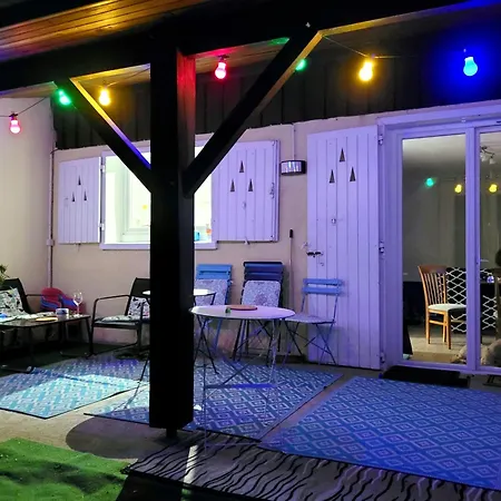 Avec Jardin A Villa *