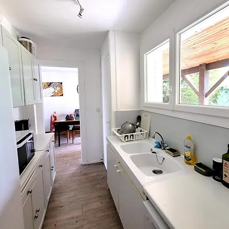 Avec Jardin A بوردو