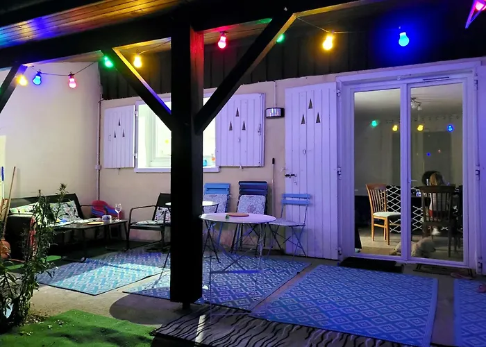 Avec Jardin A Villa *